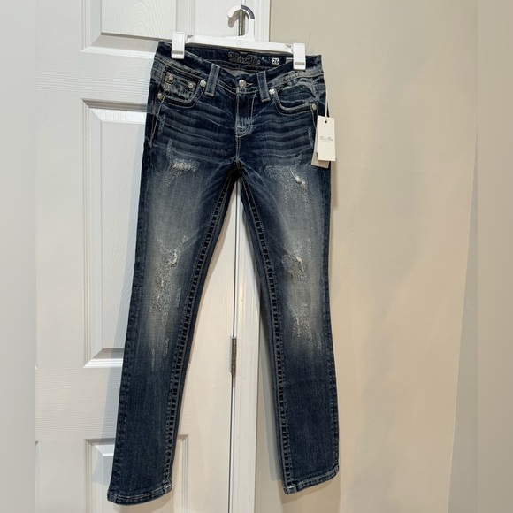 Miss Me Womens Jeans Mid Rise Easy Straight Size 26 Distressed - Picture 1 of 10